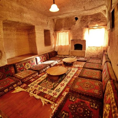 גורמה Cave Seasons Deluxe Hotel מראה חיצוני תמונה
