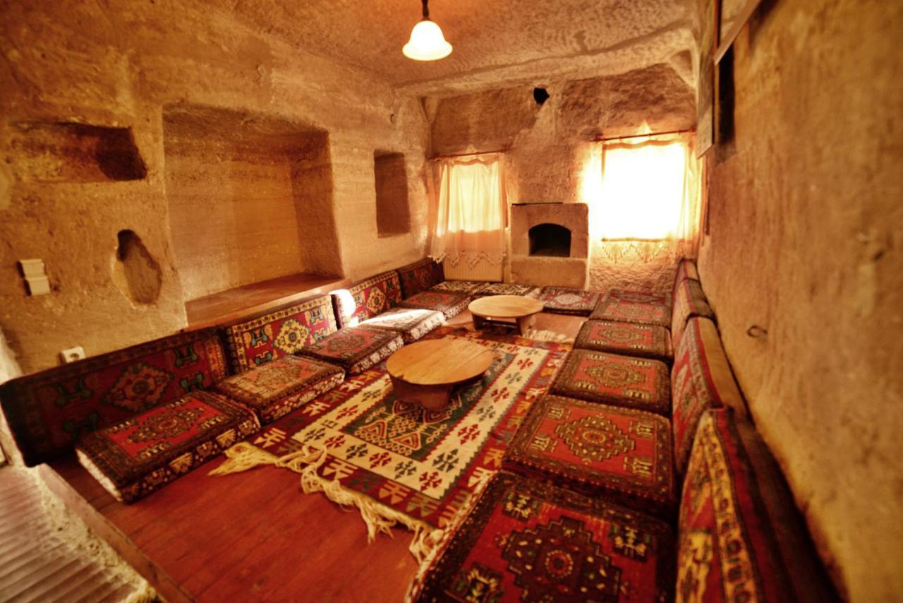 גורמה Cave Seasons Deluxe Hotel מראה חיצוני תמונה