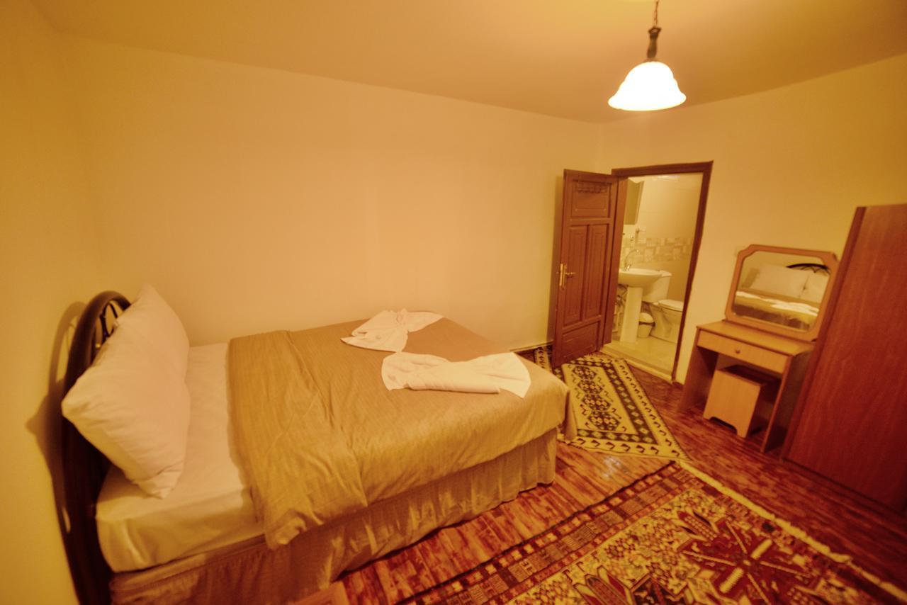 גורמה Cave Seasons Deluxe Hotel מראה חיצוני תמונה
