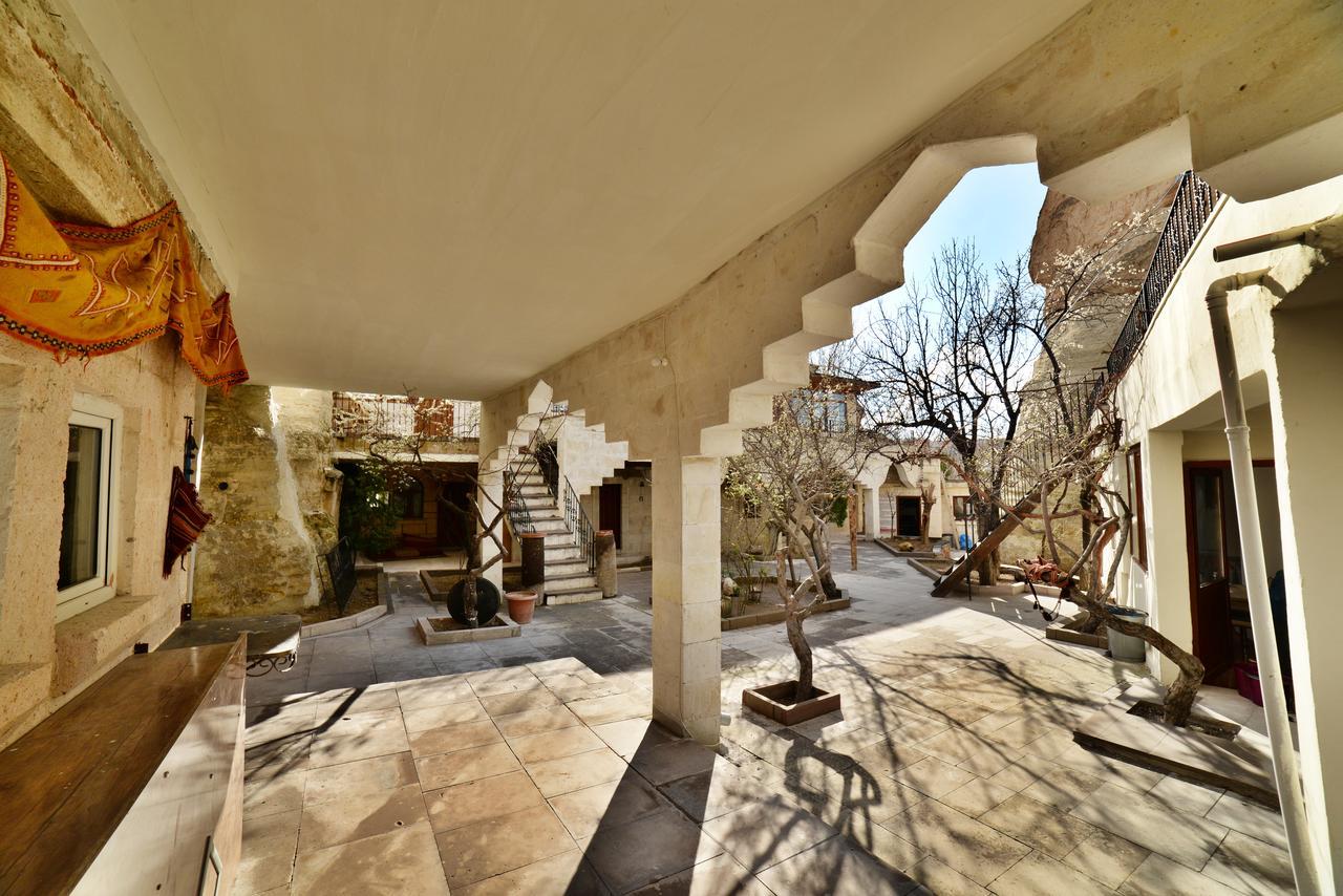 גורמה Cave Seasons Deluxe Hotel מראה חיצוני תמונה