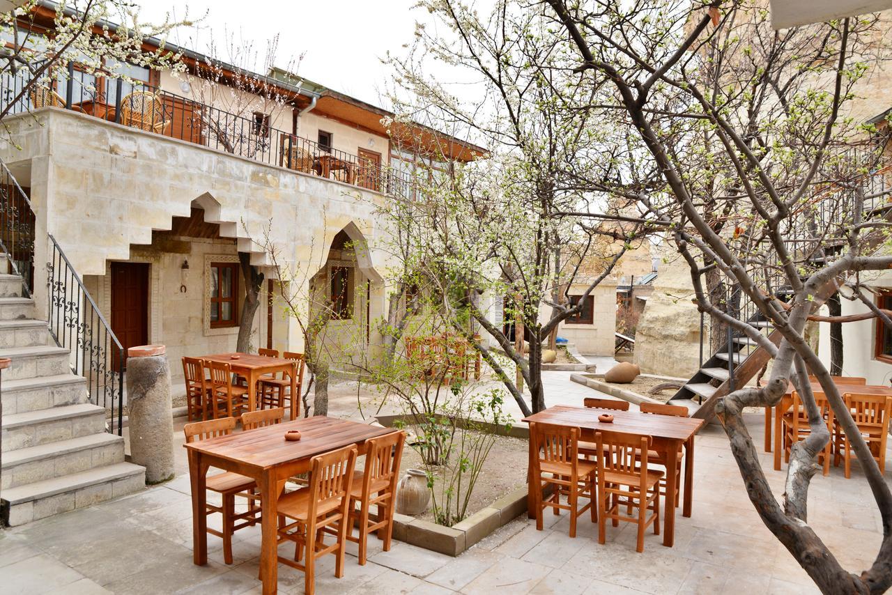 גורמה Cave Seasons Deluxe Hotel מראה חיצוני תמונה