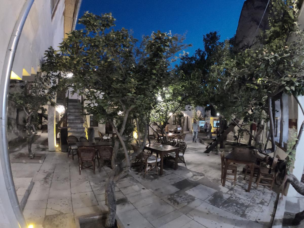 גורמה Cave Seasons Deluxe Hotel מראה חיצוני תמונה